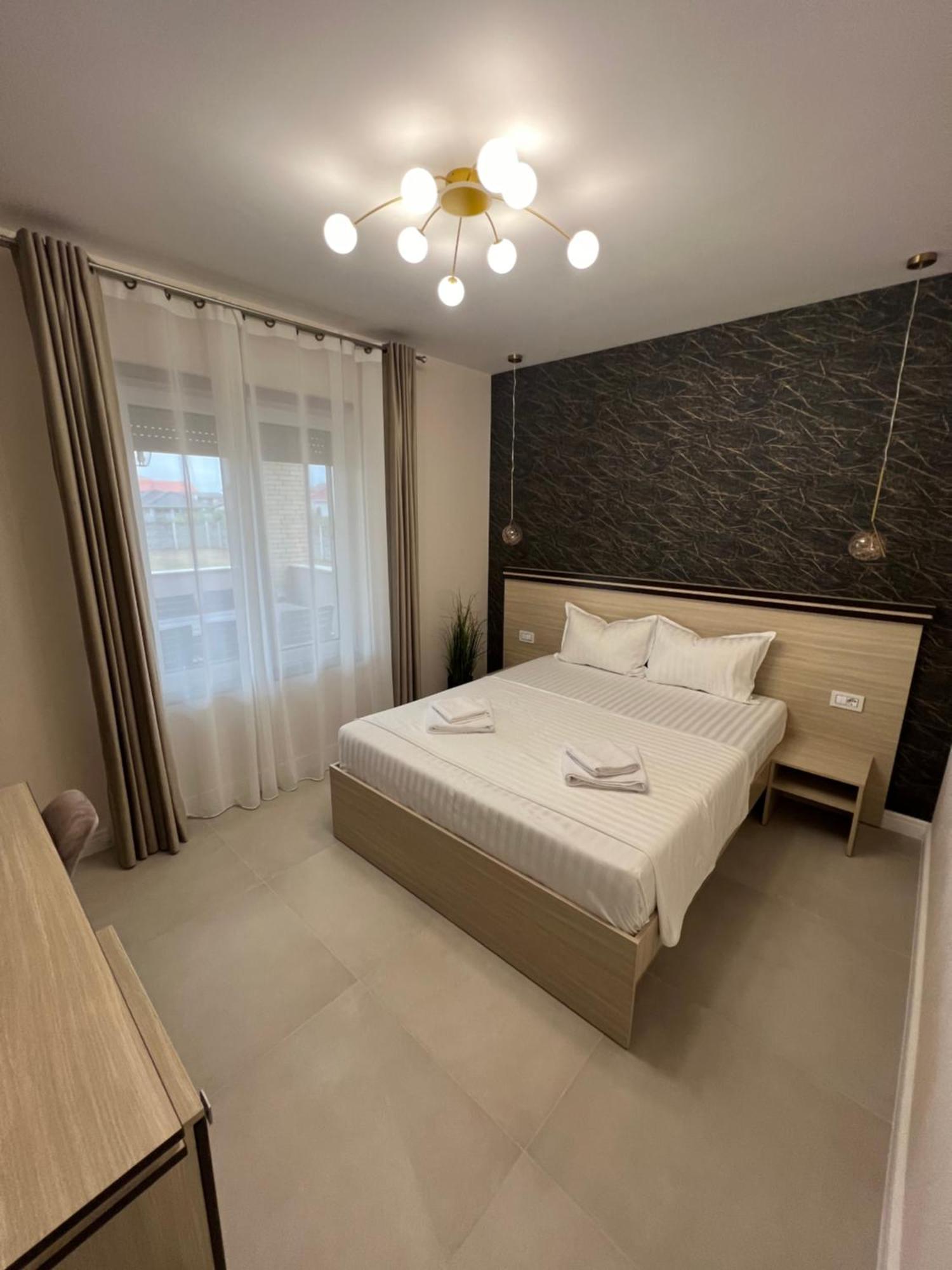 Pensiunea Villa D'Amici Mosnita Noua Luaran gambar